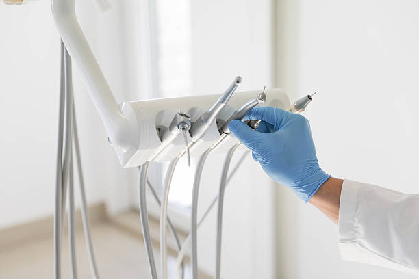 24/7 Emergency Dental Implants experts in East Lansing, MI